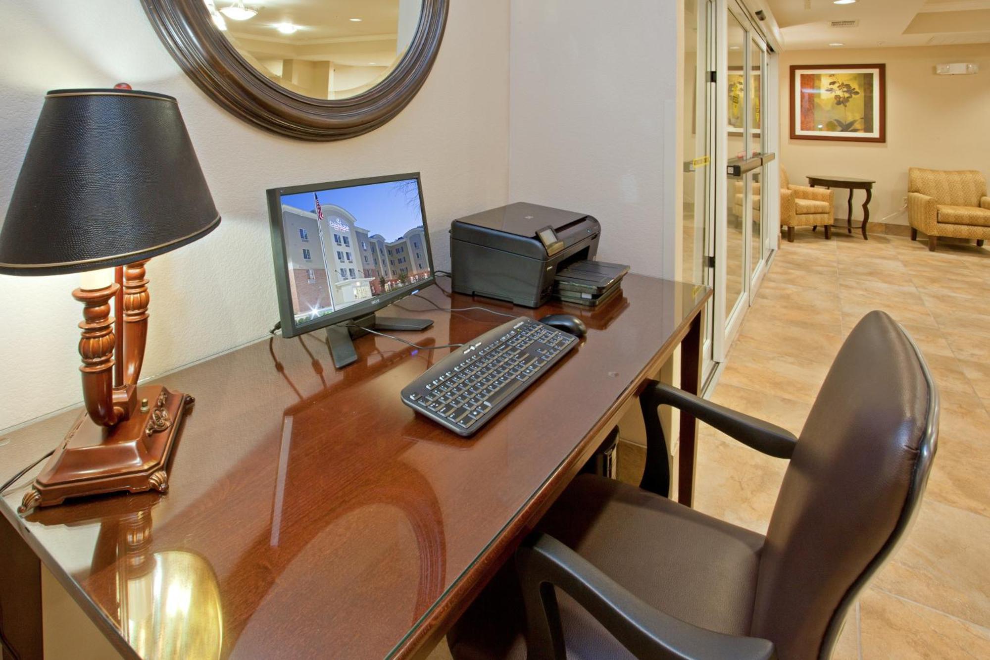Candlewood Suites Houston The Woodlands By Ihg Esterno foto